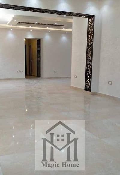 4 Bedroom Flat for Sale in Hadayek October, Giza - 981b86e4-400f-4a69-9402-c1e57eb2c233. jpg