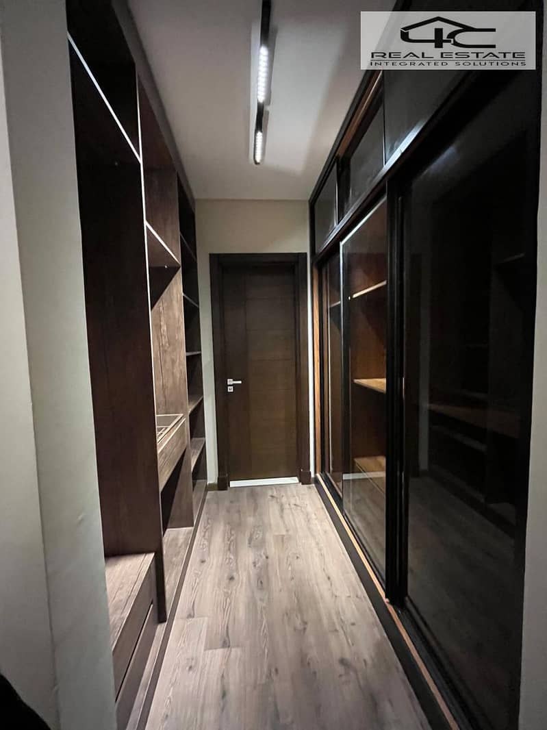 4 WhatsApp Image 2025-12-15 at 3.49. 32 PM (2). jpeg