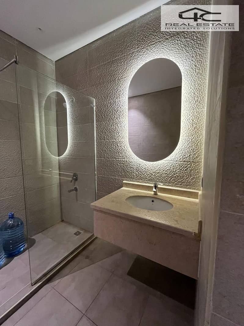 10 WhatsApp Image 2025-12-15 at 3.49. 34 PM. jpeg