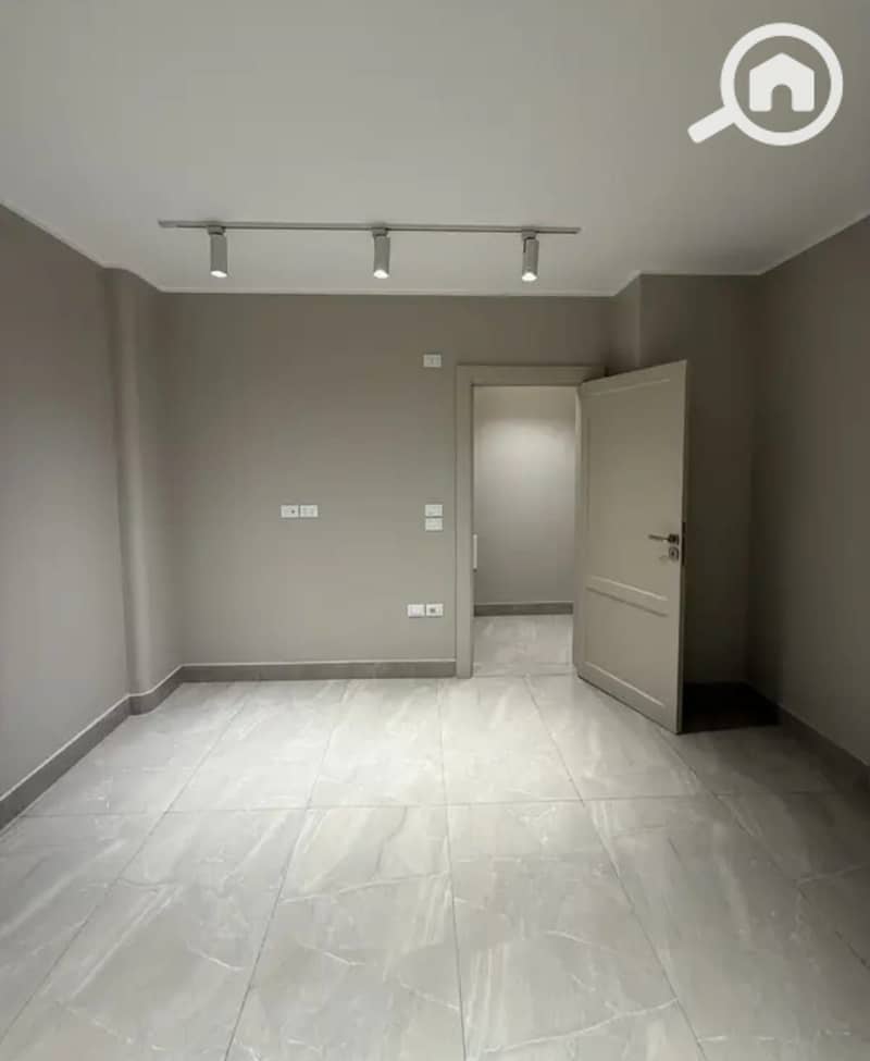 6 f6da6c90-addc-4d55-b64e-20af6bdf4cb3. jpeg