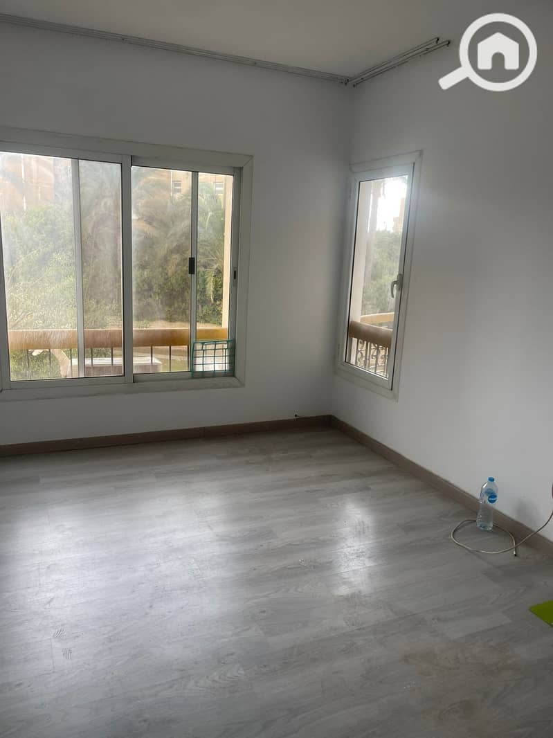 4 936574ae-f227-47f0-be48-c35722881764. jpeg