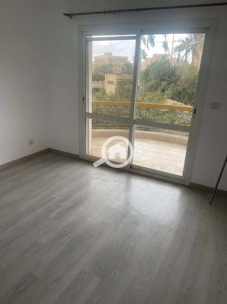 6 e44c4017-a042-42ff-9b71-aa10f2cafe18. jpeg