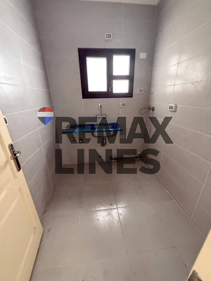 8 WhatsApp Image 2025-12-14 at 19.22. 46. jpeg