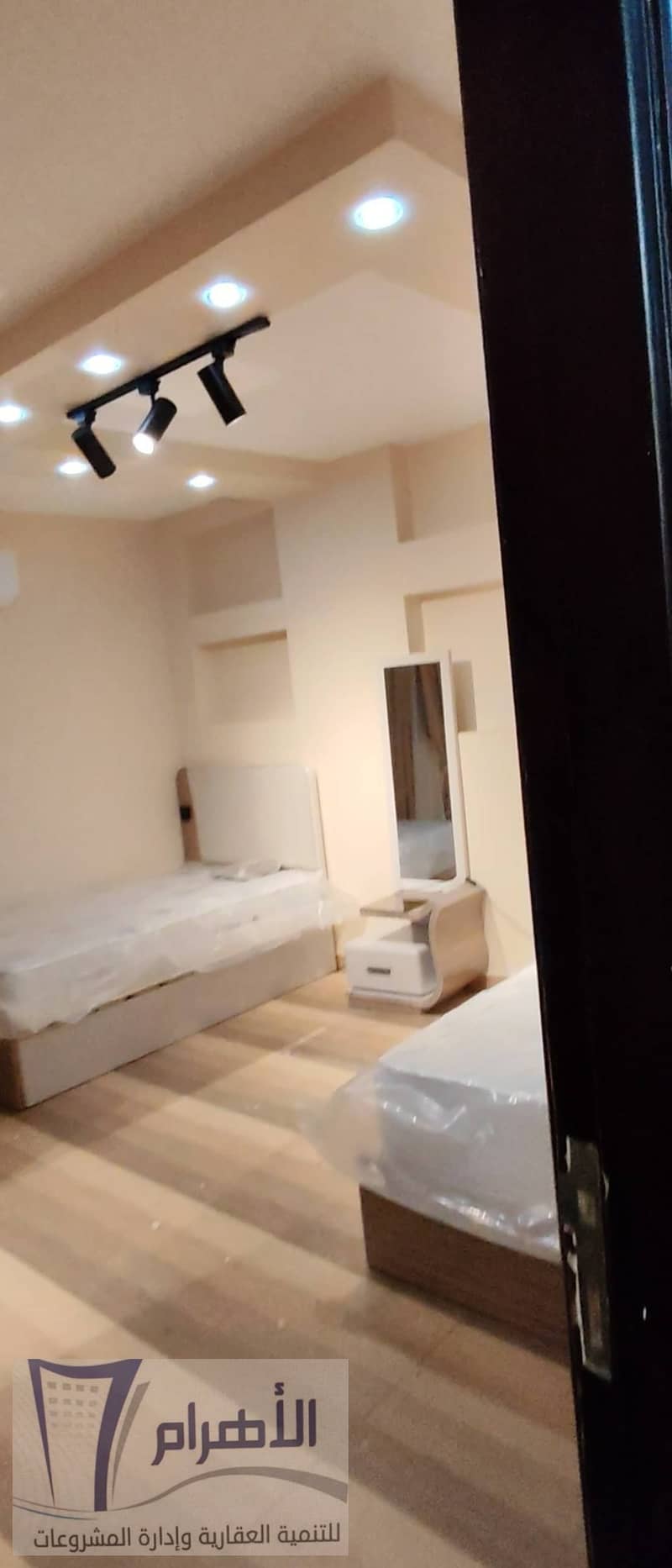 8 600943159_1165168965761303_2166134635017893323_n. jpg