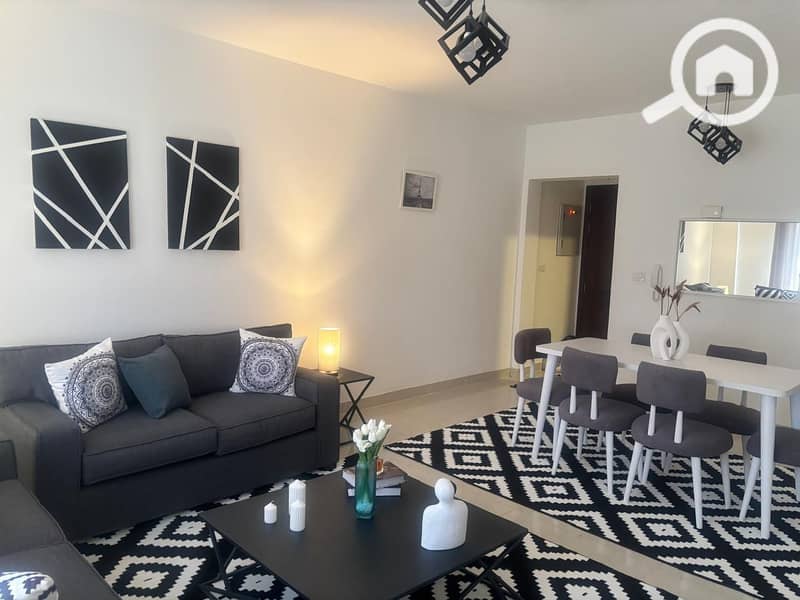 3 5afe458c-1815-468d-a4ff-acac412cfcb0. jpeg