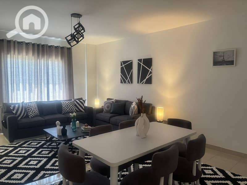 4 6b57789f-0a80-47a9-9e87-2c6c38f31333. jpeg