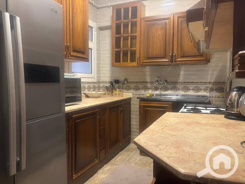 10 97063cb9-0cc6-408e-a6f3-6237bded853b. jpeg