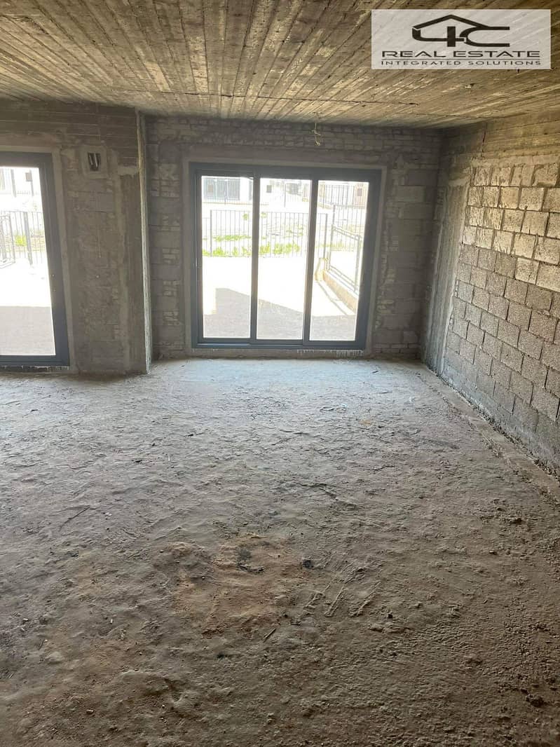 10 WhatsApp Image 2023-12-09 at 4.50. 23 PM (1). jpeg