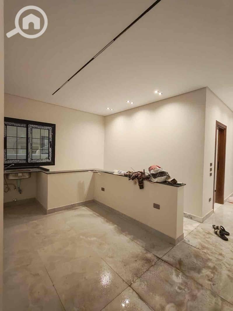 3 d711877a-e37c-46cc-a9fe-79f9b5427207. jpg