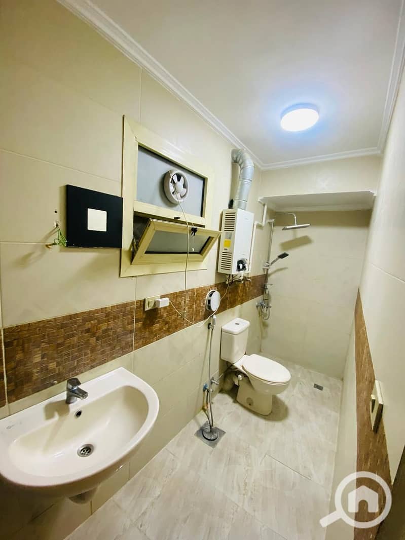 7 IMG-20251206-WA0338. jpg