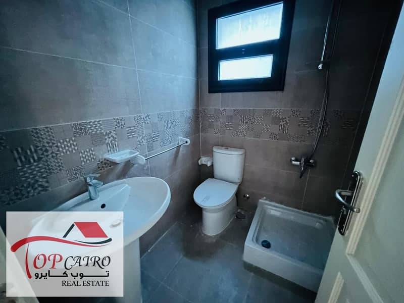 5 IMG-20251125-WA0072. jpg