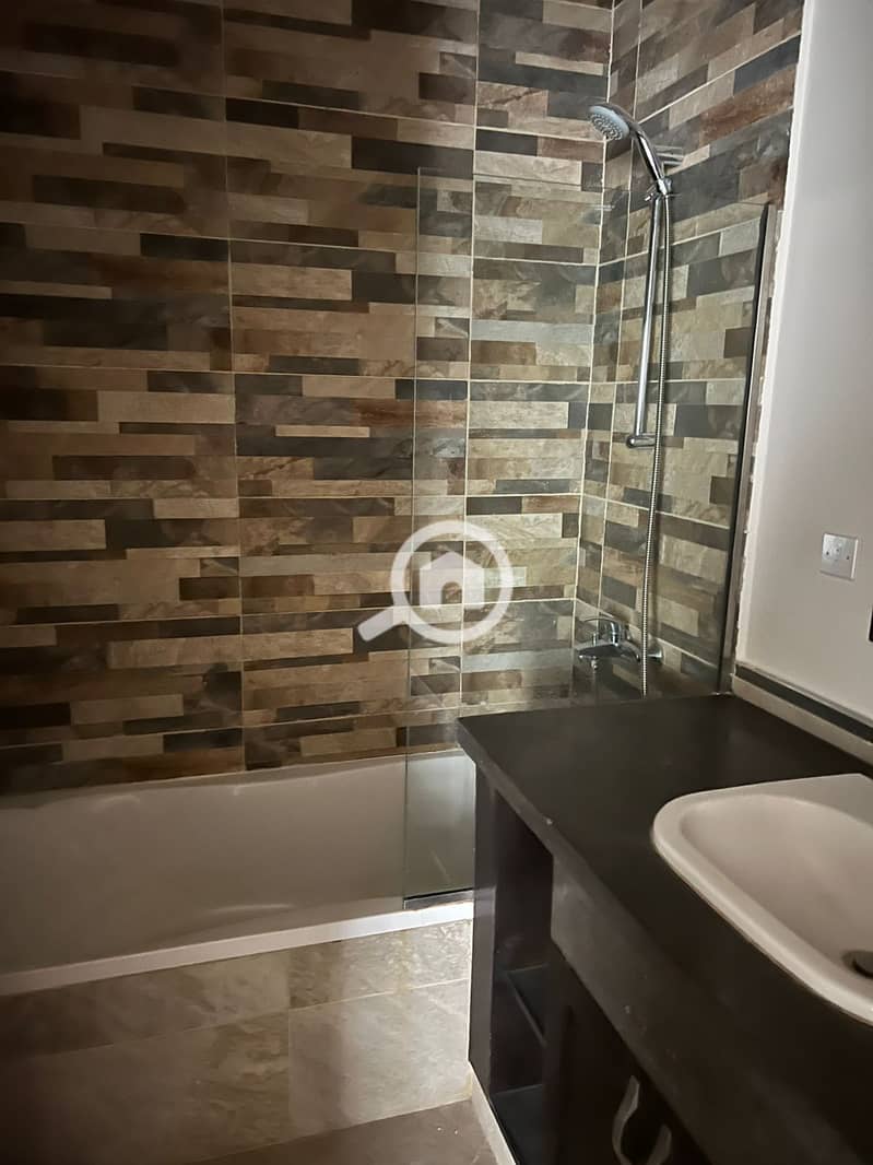 9 IMG-20251215-WA0471. jpg