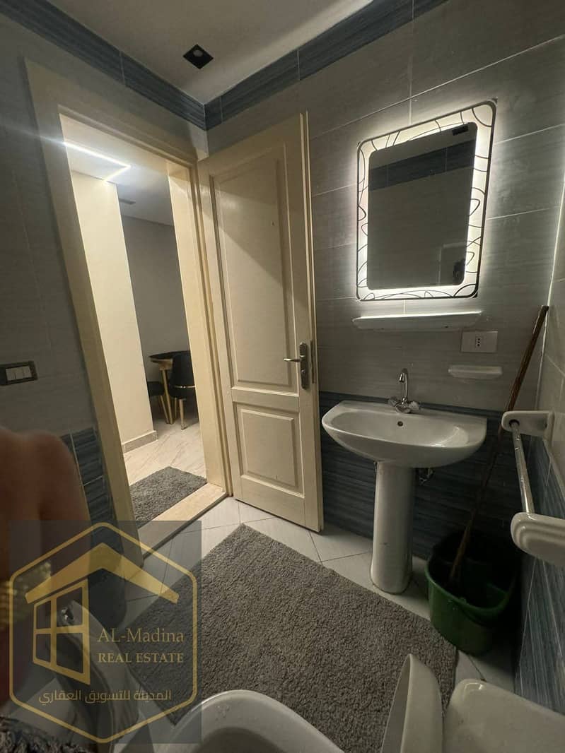 7 1421e3ec-062e-43cc-891c-d9fff29fc6c9. jpg