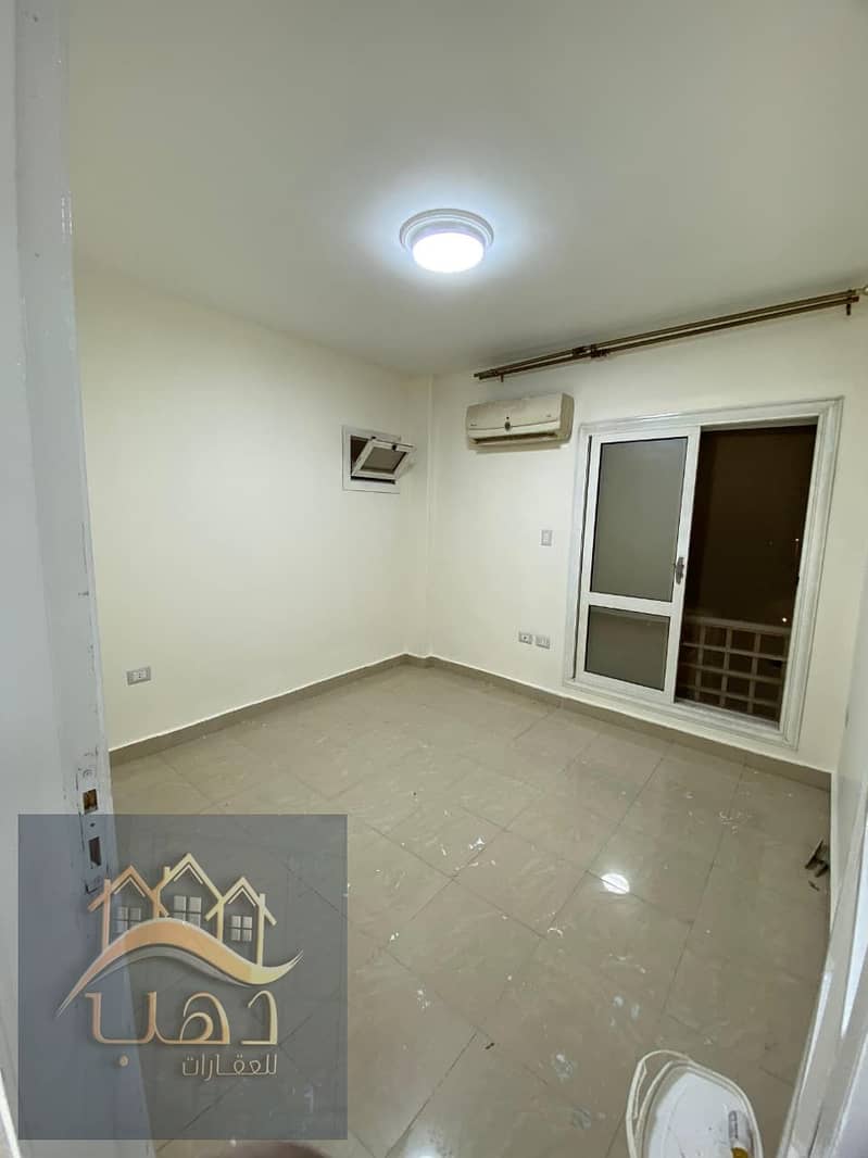 8 502b0f1e-b1ef-45d0-b299-c807ccd8f485. jpg