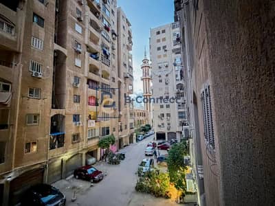 3 Bedroom Apartment for Rent in Smoha, Alexandria - IMG-20251215-WA0066. jpg 3 Bedroom Apartment for Rent in Smoha, Alexandria - IMG-20251215-WA0066. jpg