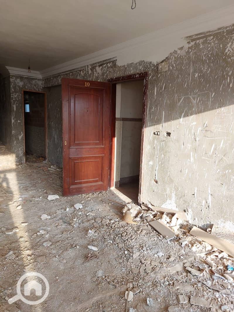 2 WhatsApp Image 2025-12-15 at 00.21. 26 (4). jpeg