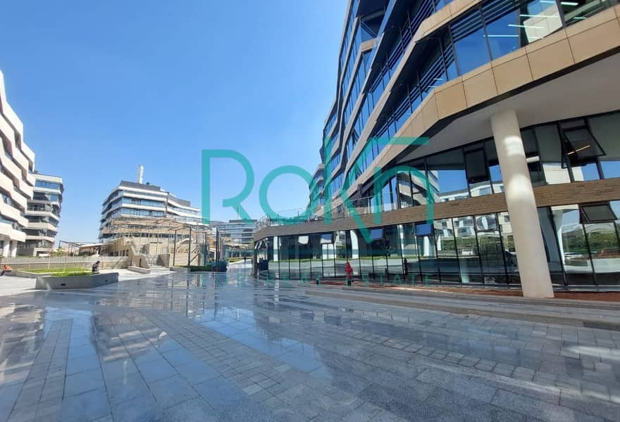 8 b1f9f41f-91b4-4593-8181-790605cfd367. jpg