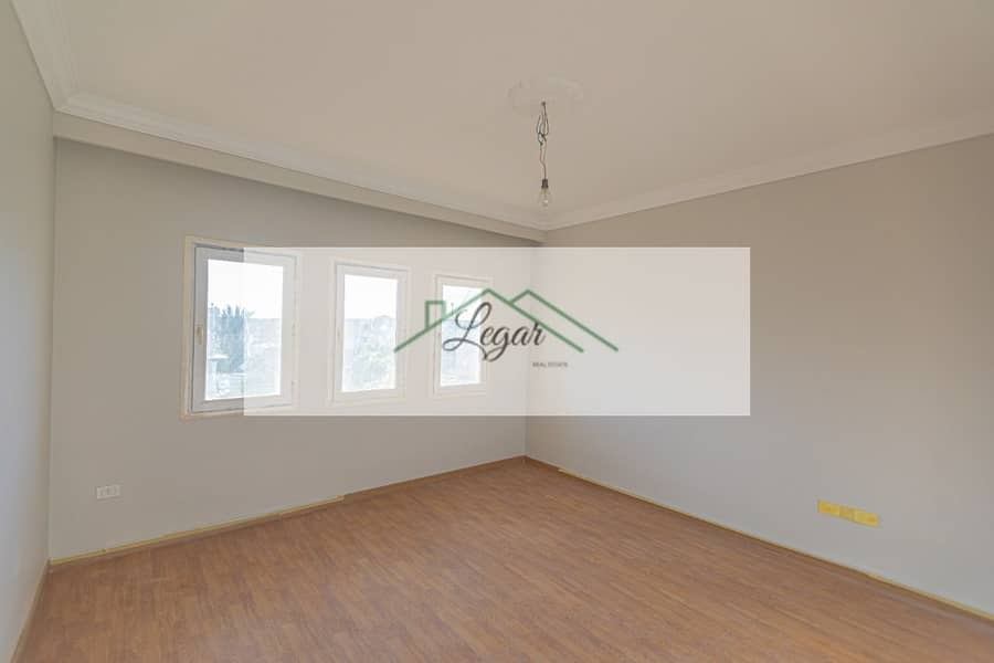 5 WhatsApp Image 2025-12-15 at 7.27. 37 AM (3). jpeg