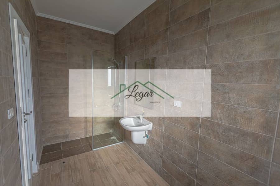 16 WhatsApp Image 2025-12-15 at 7.27. 37 AM (4). jpeg