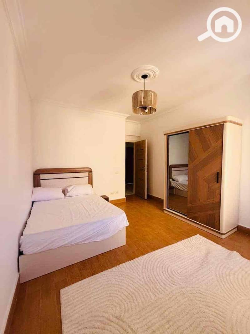 7 1828e070-5f77-48bf-9a36-aab8b04de566. jpg