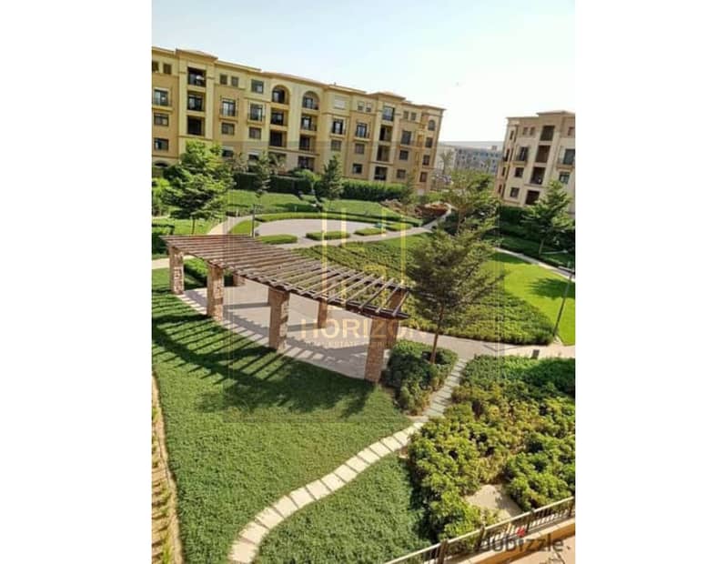 8 156500203-400x300. jpg