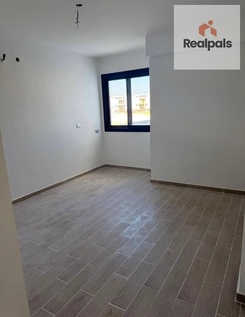 7 WhatsApp Image 2025-12-15 at 6.20. 47 PM (4). jpeg