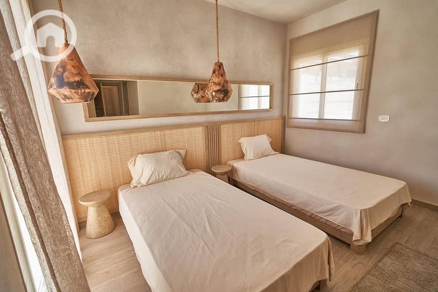 6 photo_2025-04-09_05-56-53 (2). jpg