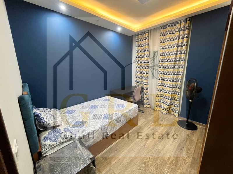 5 077dee60-d5c7-4bb0-a1a5-0a03e79baa91. jpg