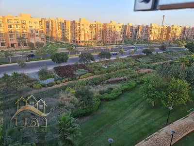 3 Bedroom Flat for Sale in Madinaty, Cairo - a85051f2-01ed-41d6-8068-95238d62ca2b. jpg 3 Bedroom Flat for Sale in Madinaty, Cairo - a85051f2-01ed-41d6-8068-95238d62ca2b. jpg