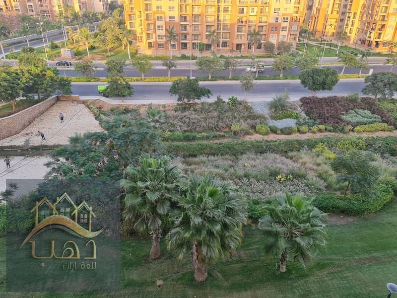 2 77ecd29e-f939-482d-a23c-bc6fa0378086. jpg