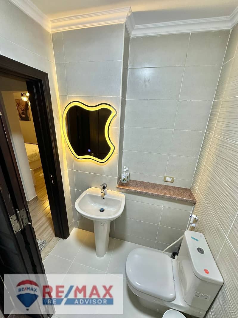 9 WhatsApp Image 2024-12-08 at 11.50. 43 AM (1). jpeg