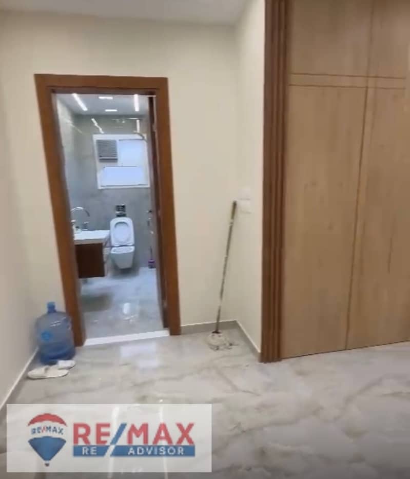 22 WhatsApp Image 2024-10-27 at 2.35. 37 PM (4). jpeg