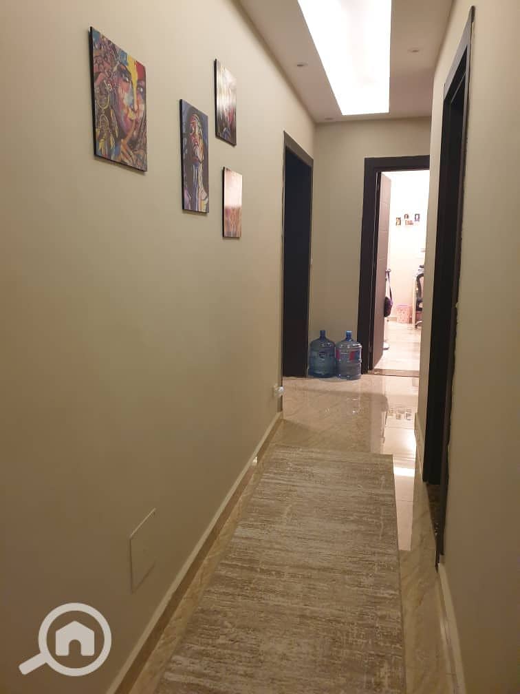 8 7487e9f7-75dc-40d3-abef-c5edfc4c3092. jpeg