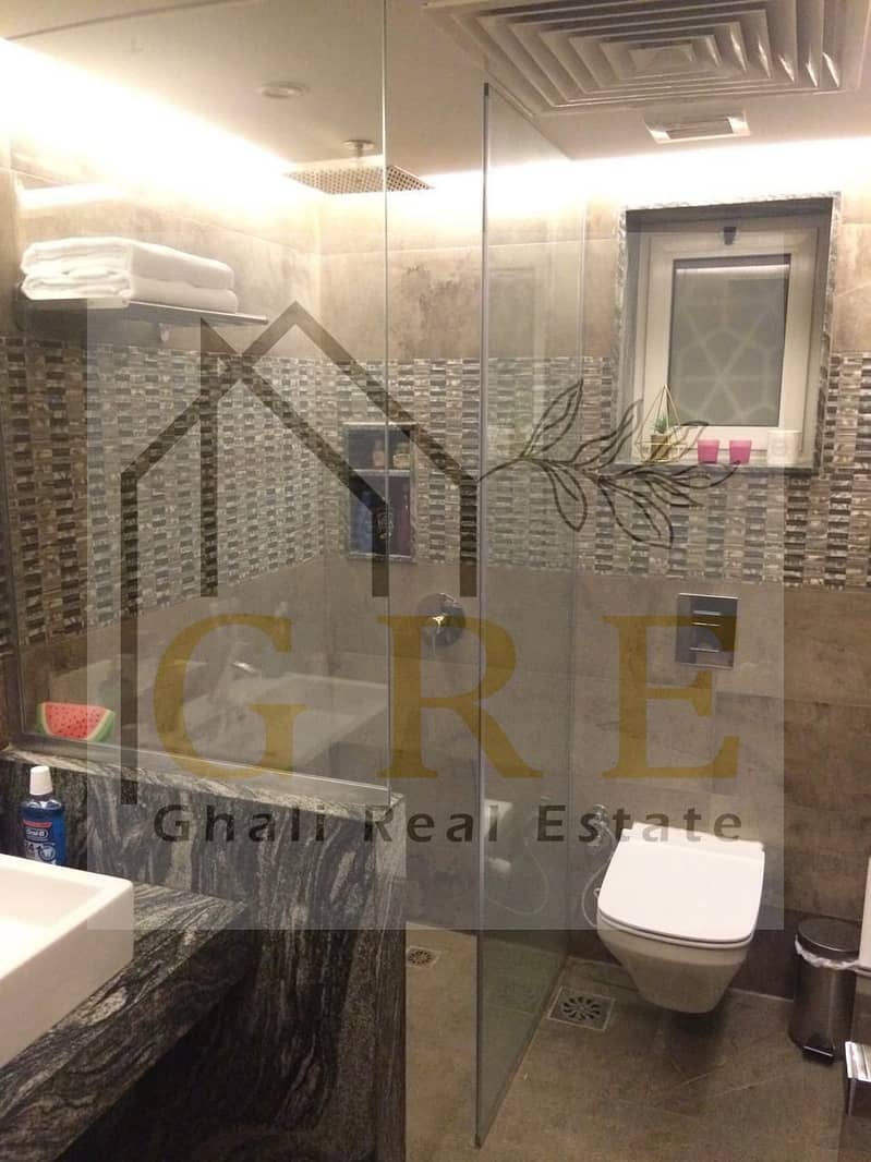 4 181bee75-7db1-418f-b327-26fd3a69639d. jpg