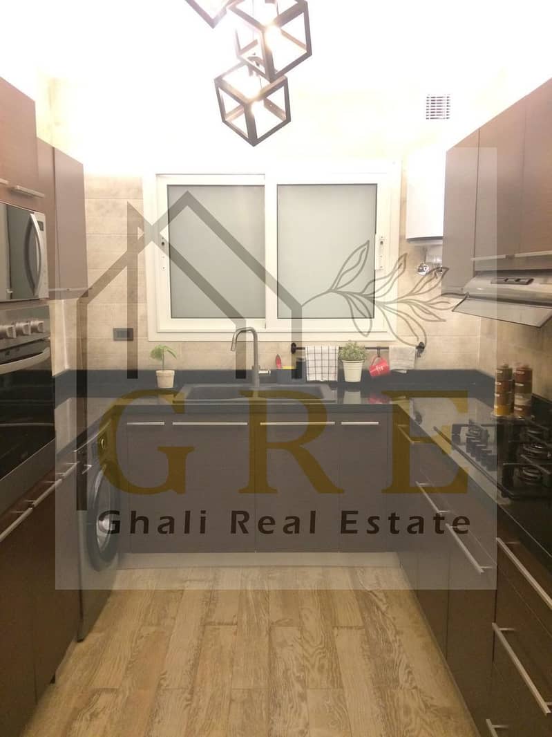 5 466ca536-91c4-4cb3-9c19-4f036071a78a. jpg