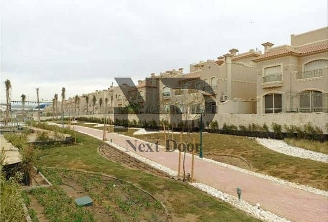 2 68eba1fd93534_8049721-249f6o. jpg