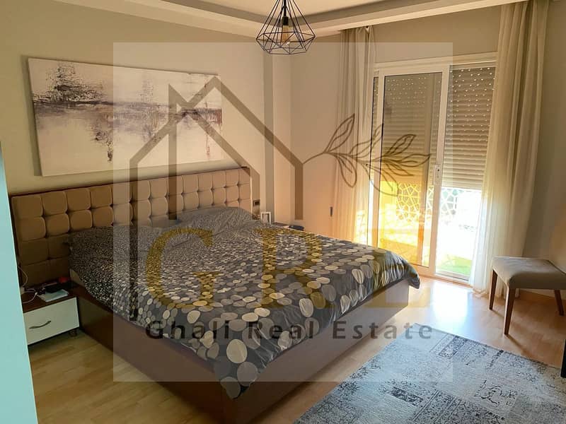 6 963f9fb6-94ec-4920-ab91-78fdf770e3cd. jpg