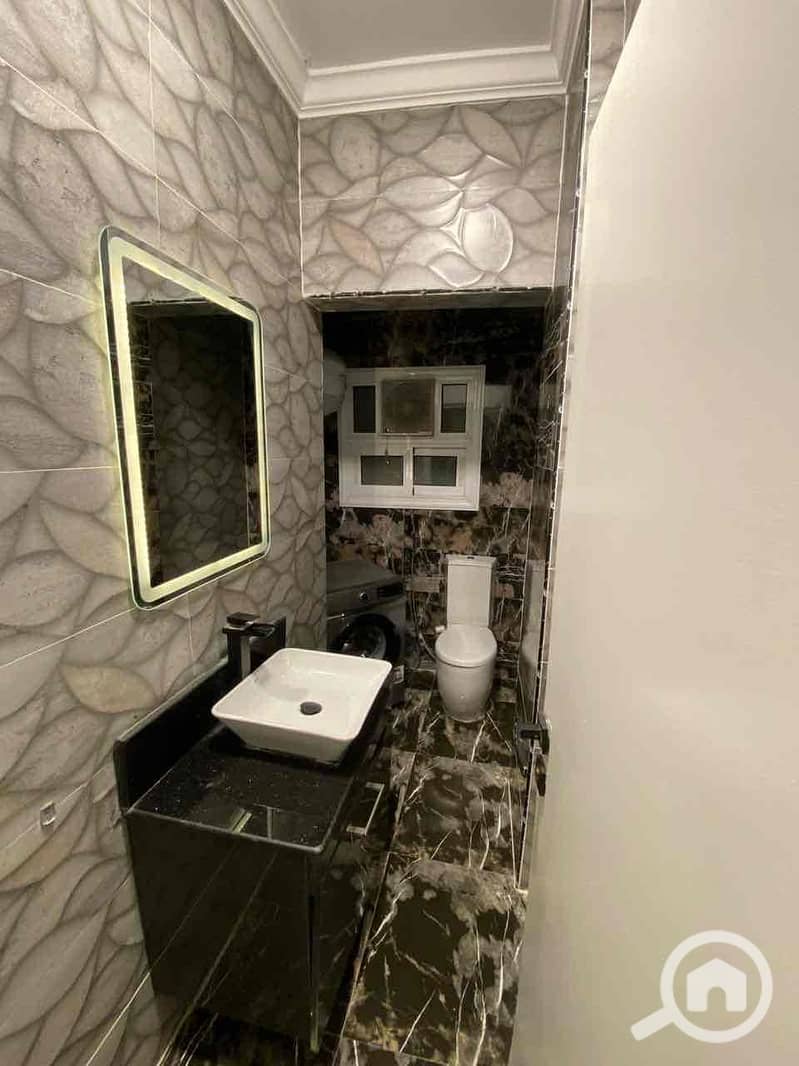 7 544e8214-6d15-4bee-b625-30a20969203f. jpg