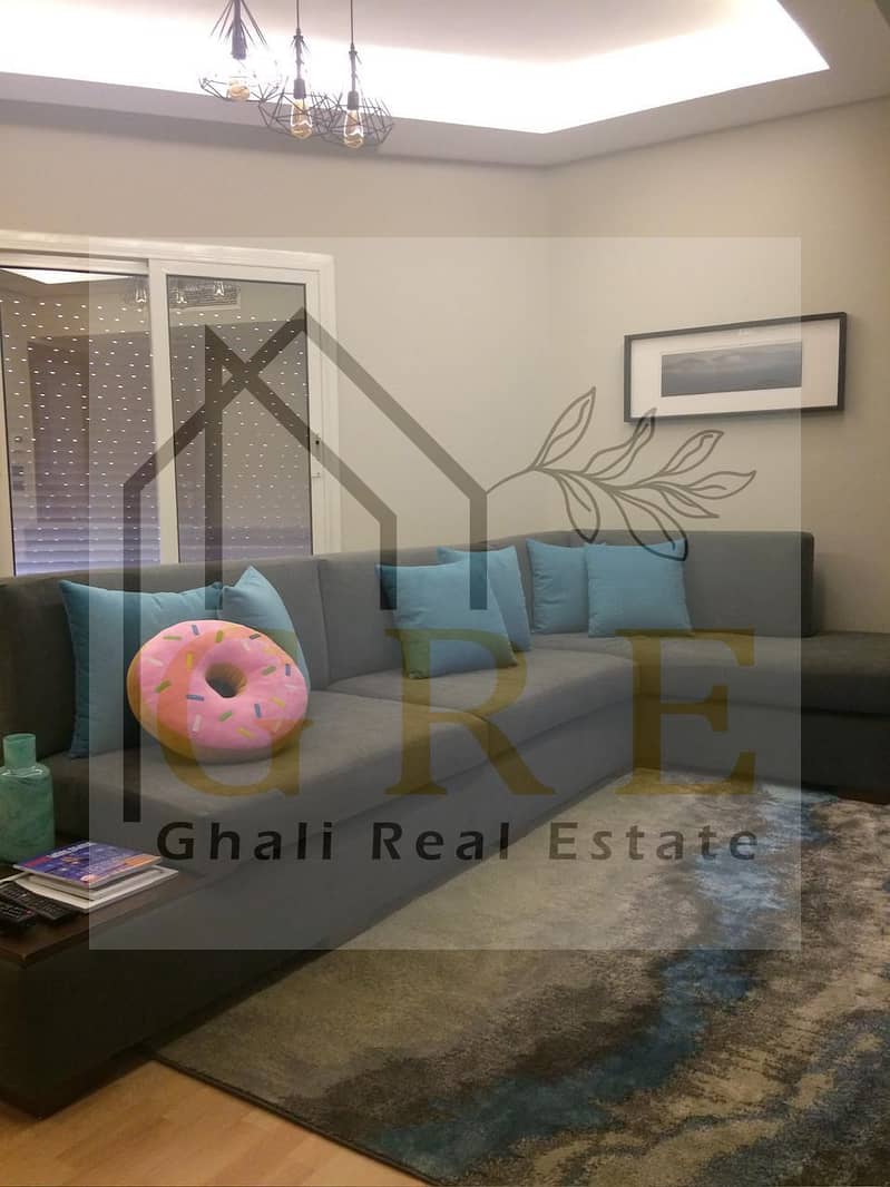 9 65e27d42-ef7a-4ee2-9996-edad5ebd8473. jpg