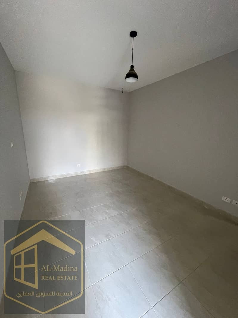 4 WhatsApp Image 2025-12-15 at 6.22. 47 PM. jpeg