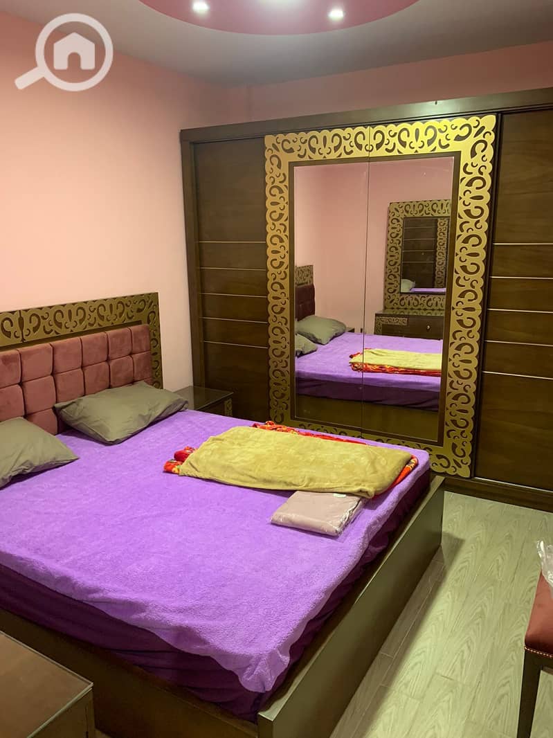 3 895c6b0a-e2f0-4252-aa0f-4f7e1665bac6. jpeg