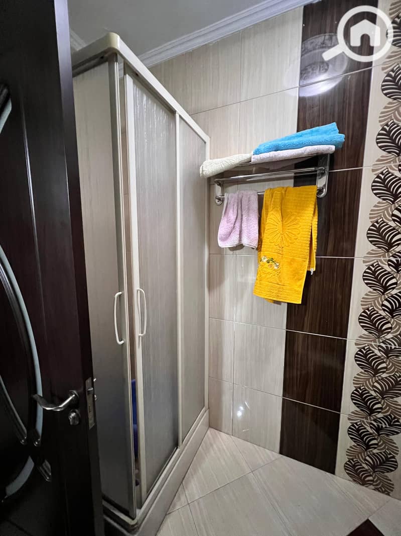 9 69d0a396-c6f2-4e41-aeeb-6518f3232789. jpeg