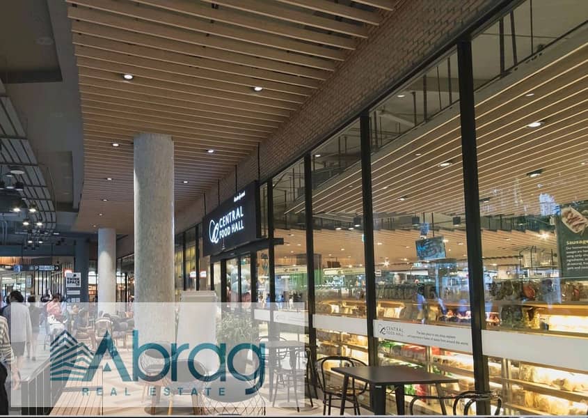 2 8f2e0fe5-a05e-435a-b680-a5556092f40a. jpg