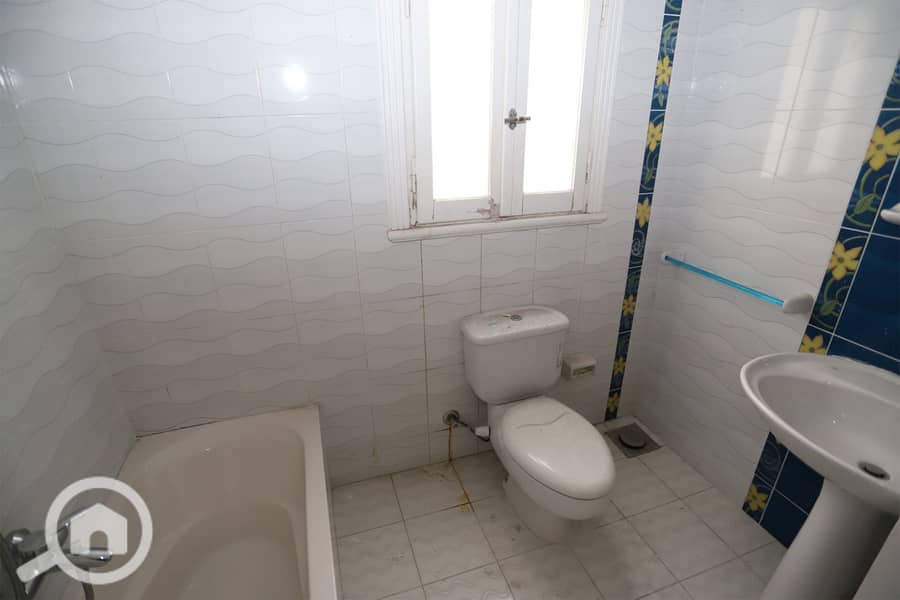 18 Untitled-1_0014_WhatsApp Image 2025-12-14 at 7.44. 07 PM (1). jpg