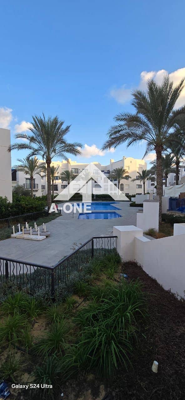 2 1d99c33f-ae20-4a35-a160-73aecb6be868. jpg