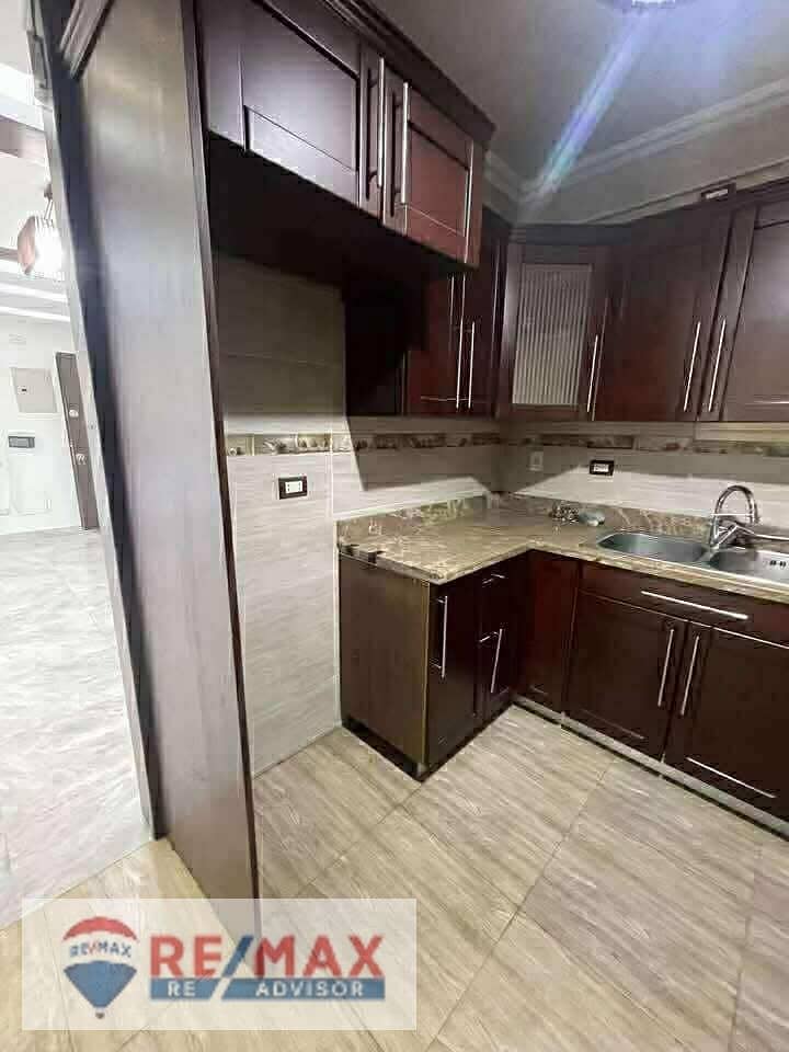 9 dcb92ceb-bc18-438f-9633-797acb0d4220. jpeg