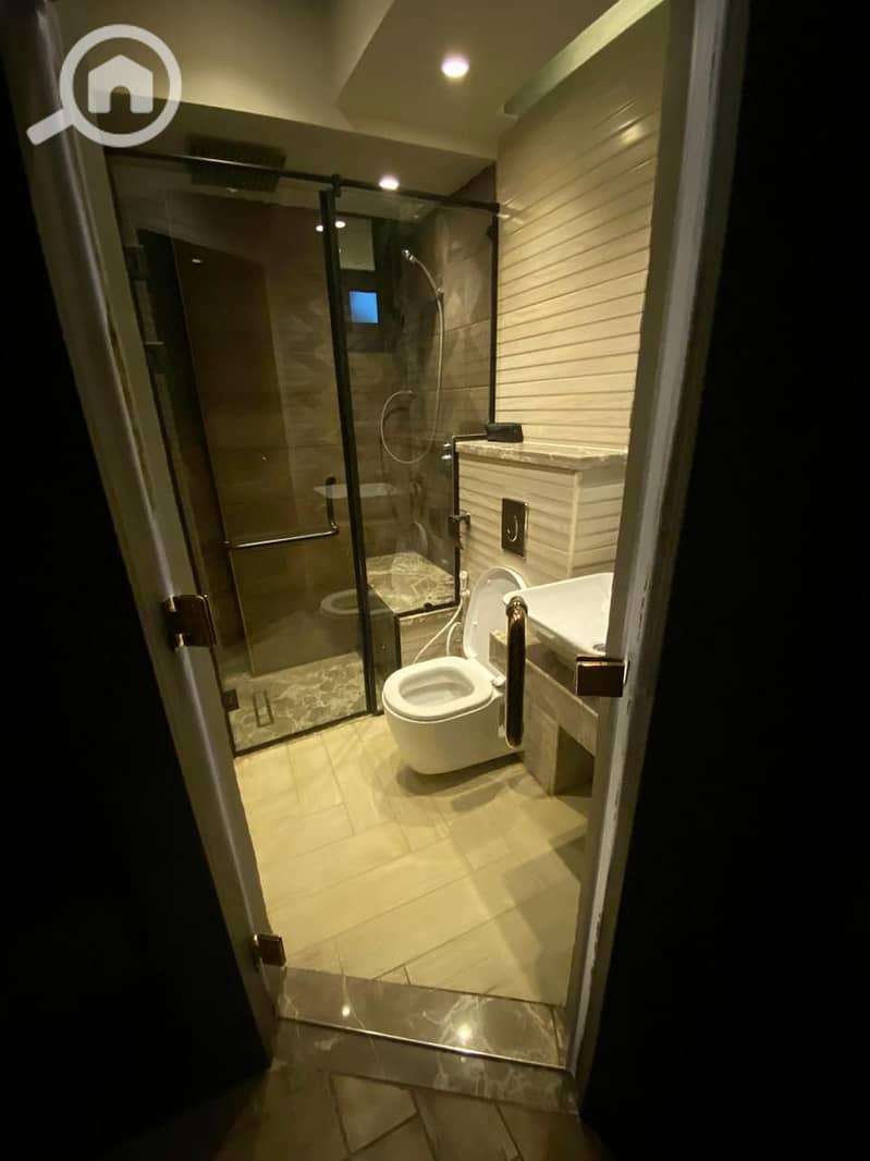 7 WhatsApp Image 2025-12-15 at 1.38. 50 PM. jpeg