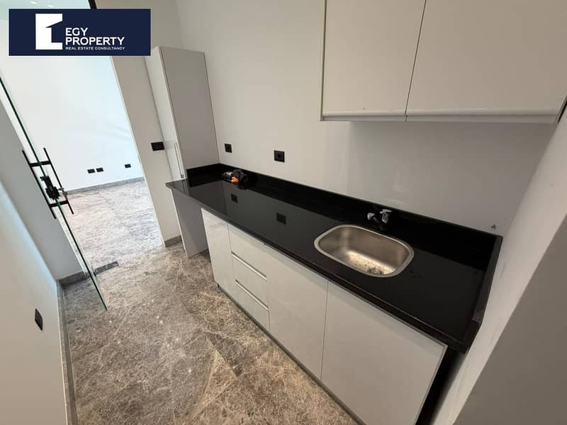 4 _files_WhatsApp Image 2025-12-01 at 2.18. 12 AM. jpeg