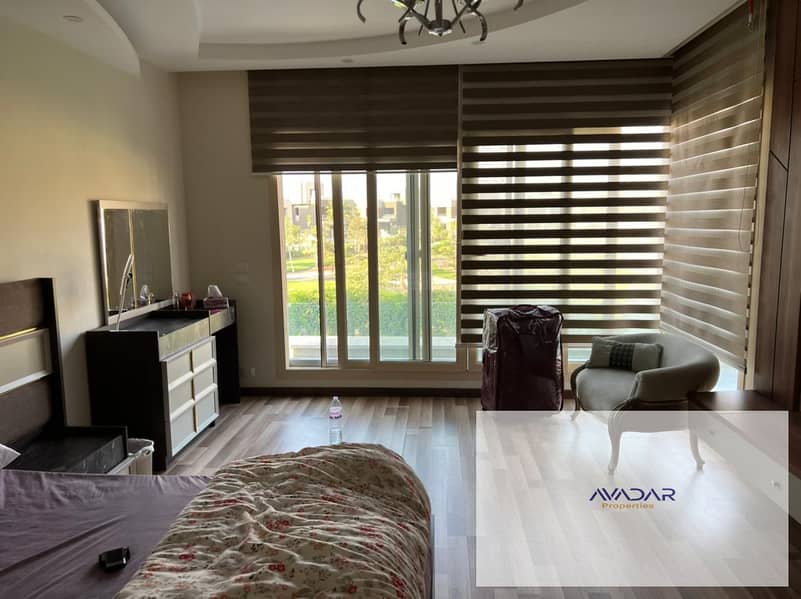 10 3385ed16-88b0-4372-9ac6-f38486f54fb5. jpg