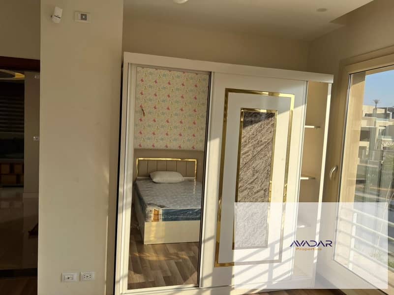 14 035508f9-de99-493d-bb93-8ca8b7b95463. jpg